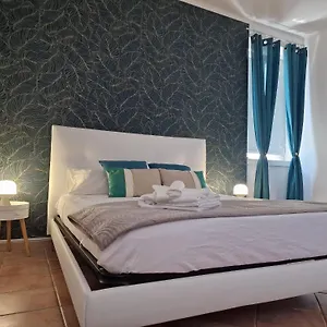 Holiday Apartment Appartamento